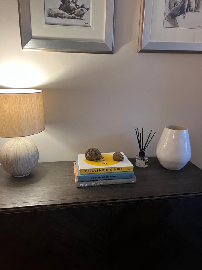 2 Bedroom Apartment Just Off Kings Road London Exterior foto