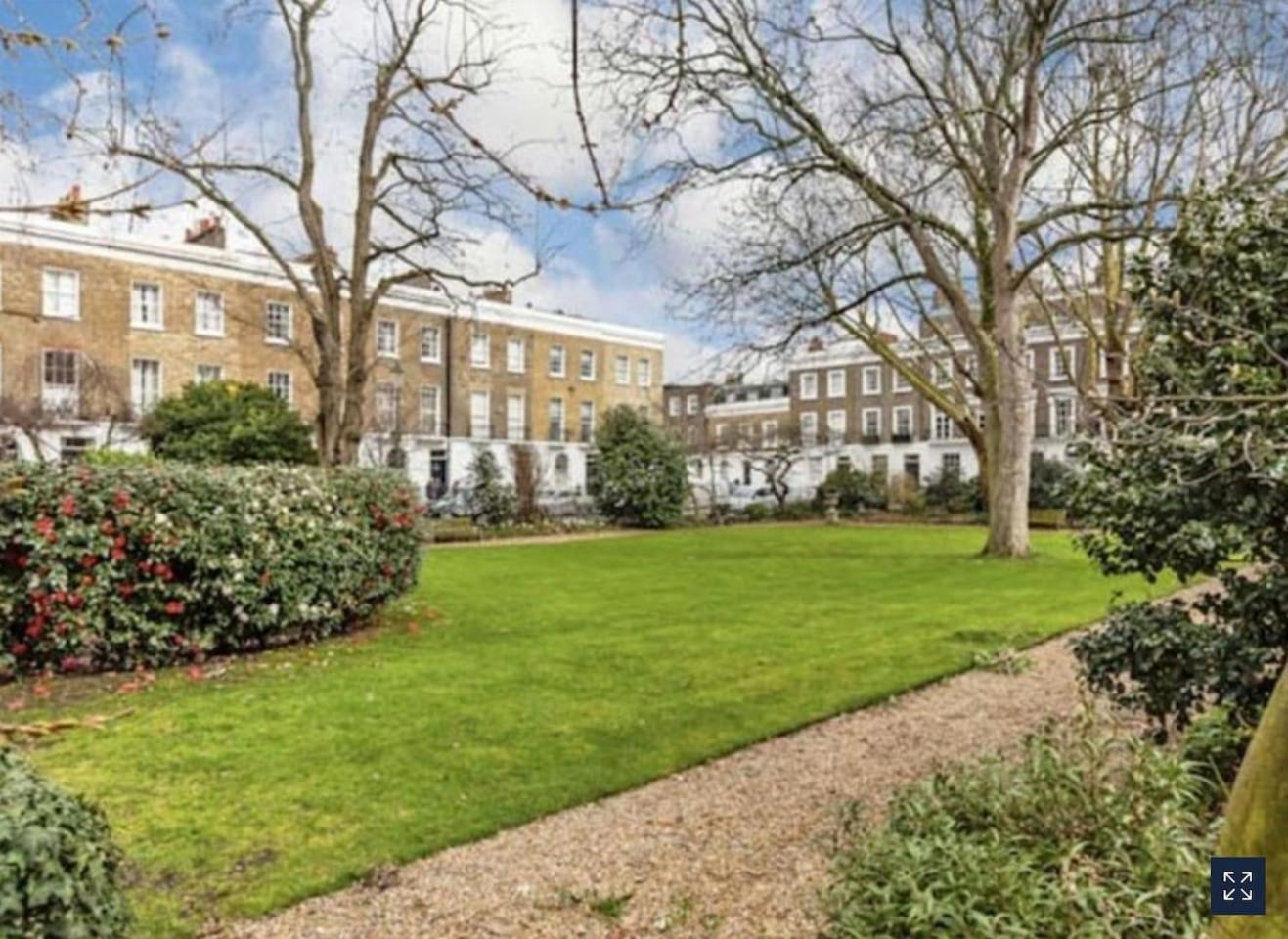 2 Bedroom Apartment Just Off Kings Road London Exterior foto